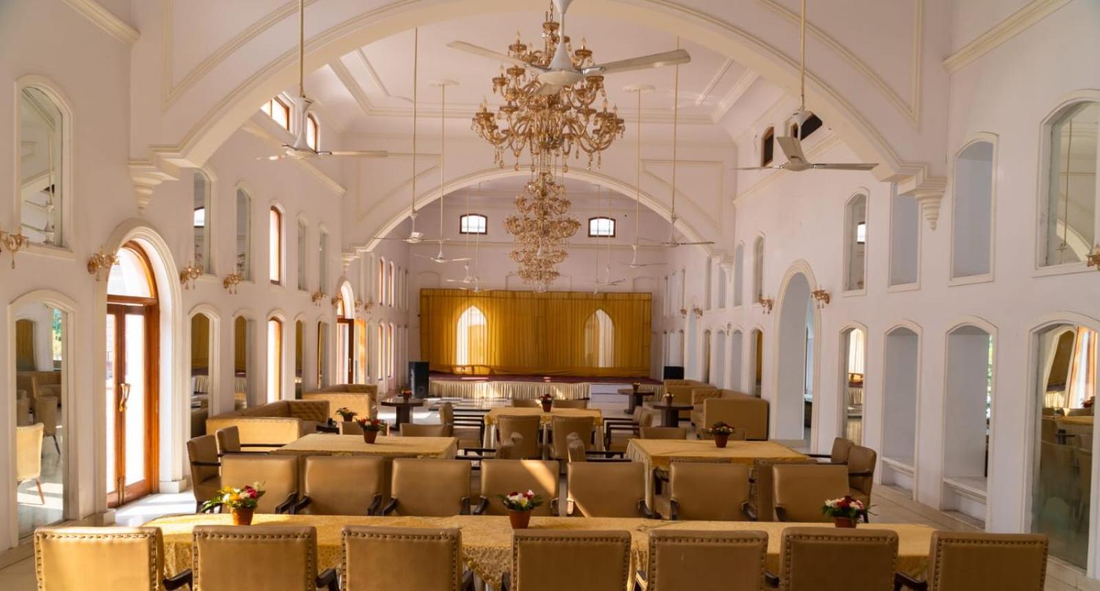 A Mansion Hotel Kashipur Екстериор снимка